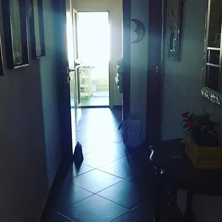 Lu.na Bed & Breakfast 4*